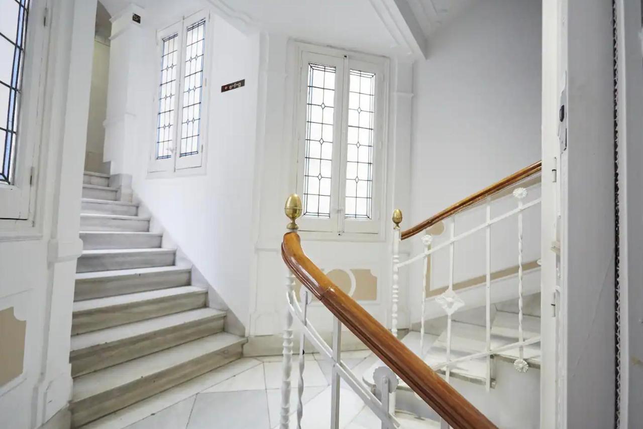 Apartamento V Alcalaretiro Ideal Parejas مدريد المظهر الخارجي الصورة